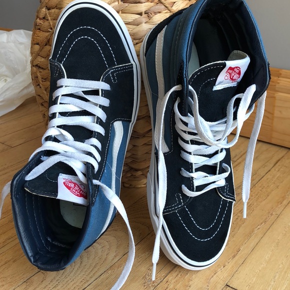 Vans Shoes - high top vans size 9 like new.